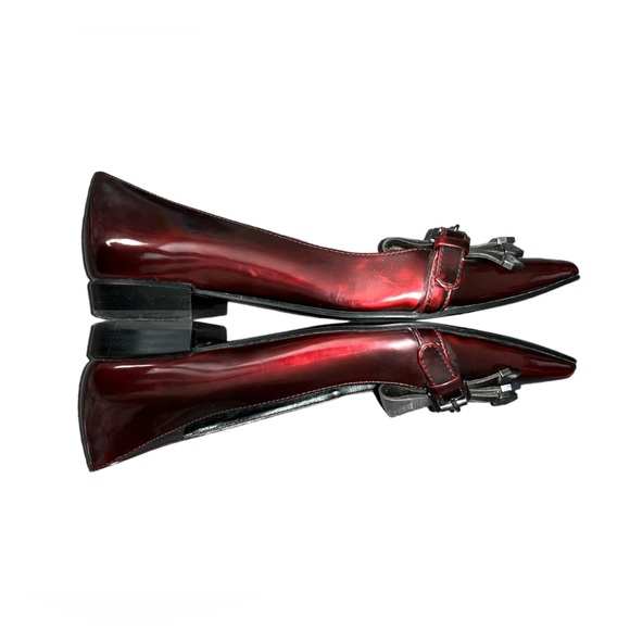 Nine West Women's Red Pointed Toe Kilty Flats Size 6.5 - Picture 5 of 6